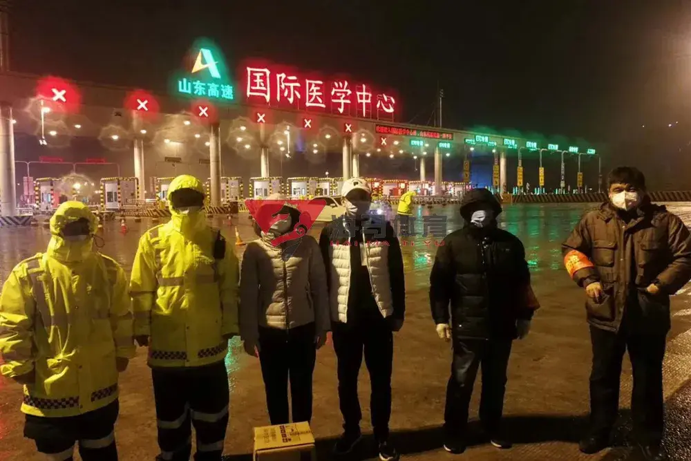 岂曰无衣，与子同裳。熊猫体育助力槐荫区政协抗击新冠肺炎疫情。