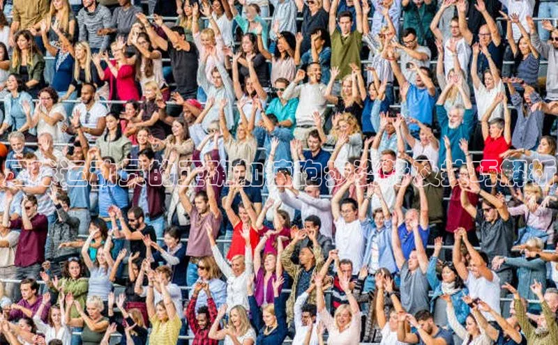 熊猫体育官方网站小红书足球运动员的正确加速跑步姿势及技巧解析